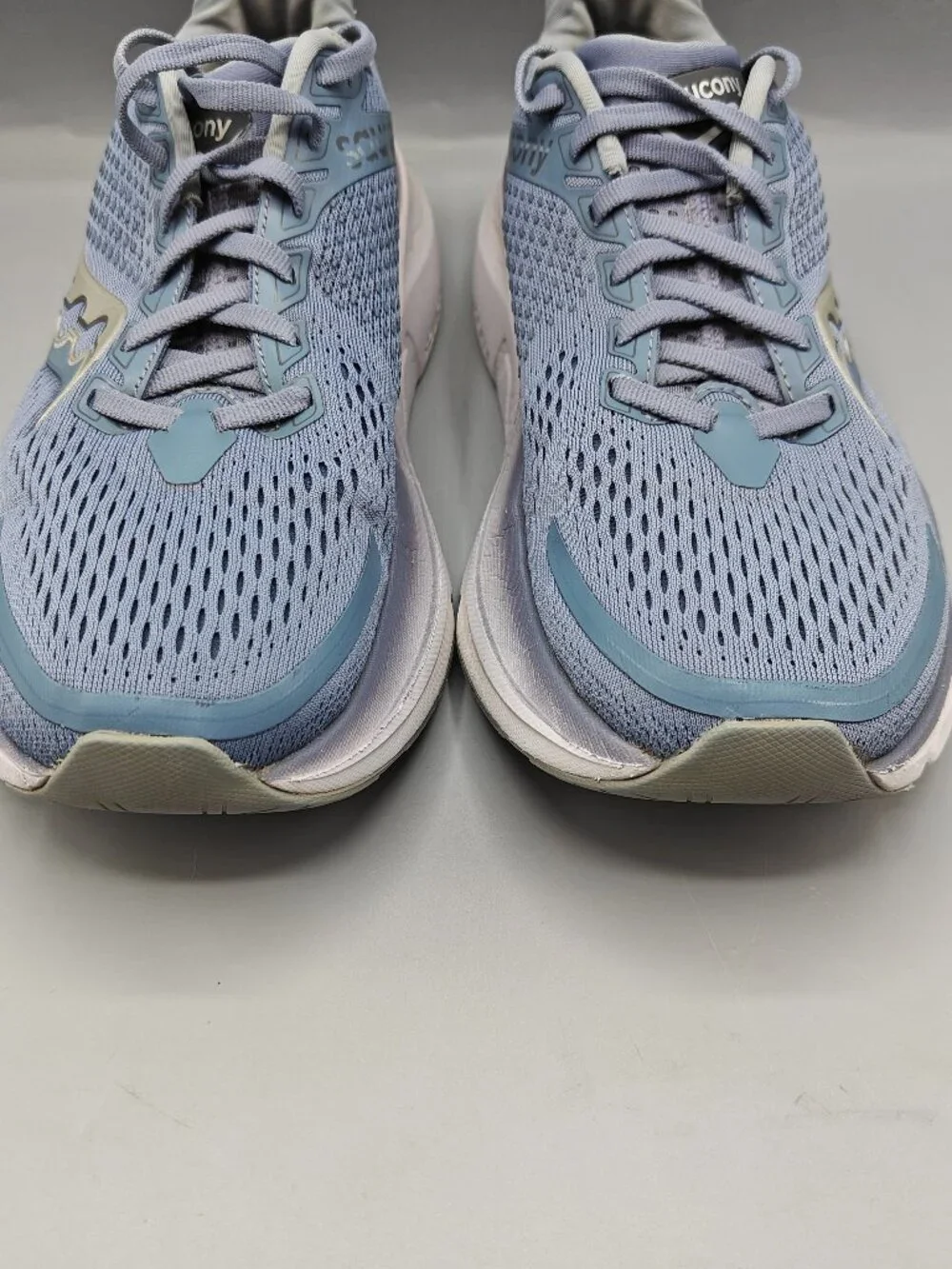 SAUCONY GUIDE 17 
